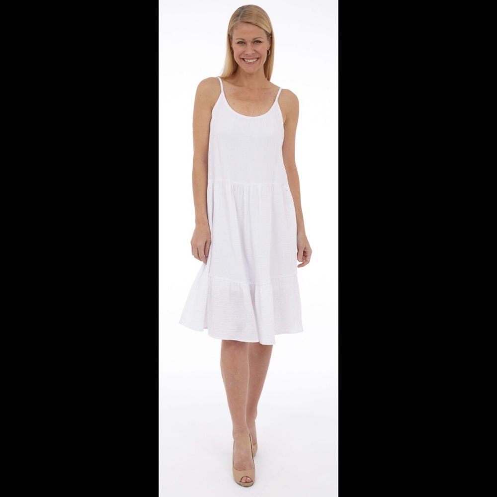 🌟 White Tiered Bubble Gauze Dress